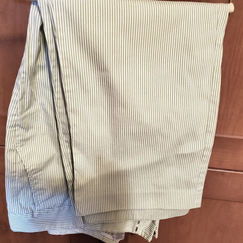 Green & White Striped Villager Cotton Cropped Pants 16